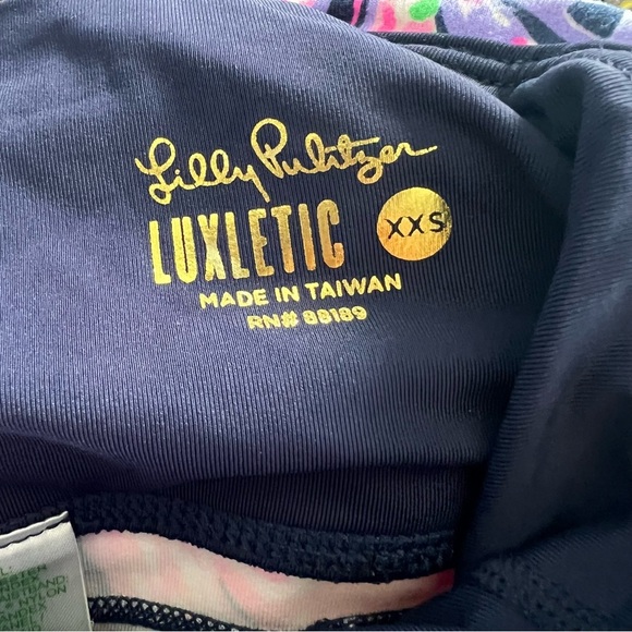 Lilly Pulitzer UPF 50+ Luxletic Weekender High Rise Midi Legging - Picture 9 of 9